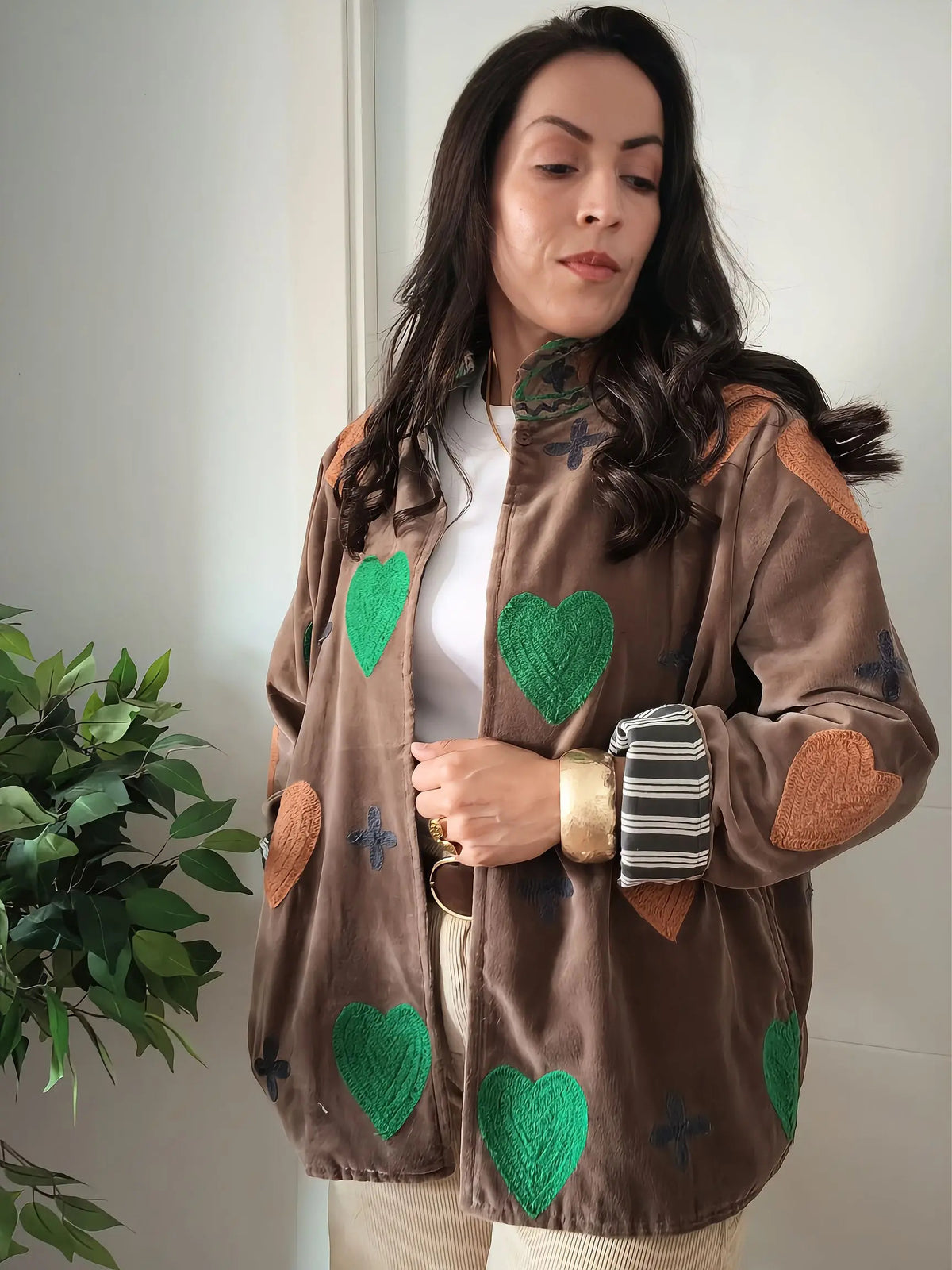 Chaqueta Chocolate Corazones.