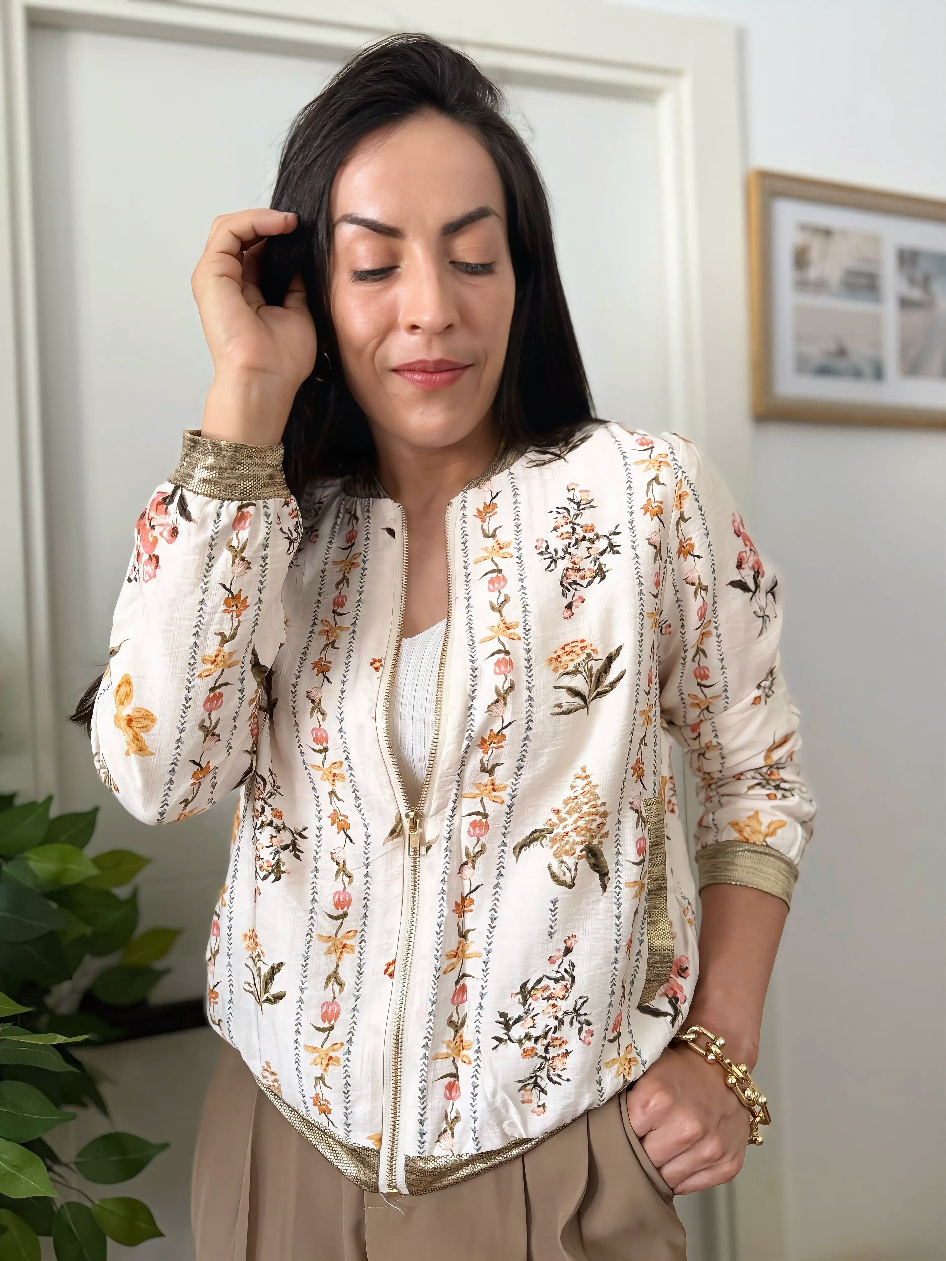 Bomber Floral Dalia